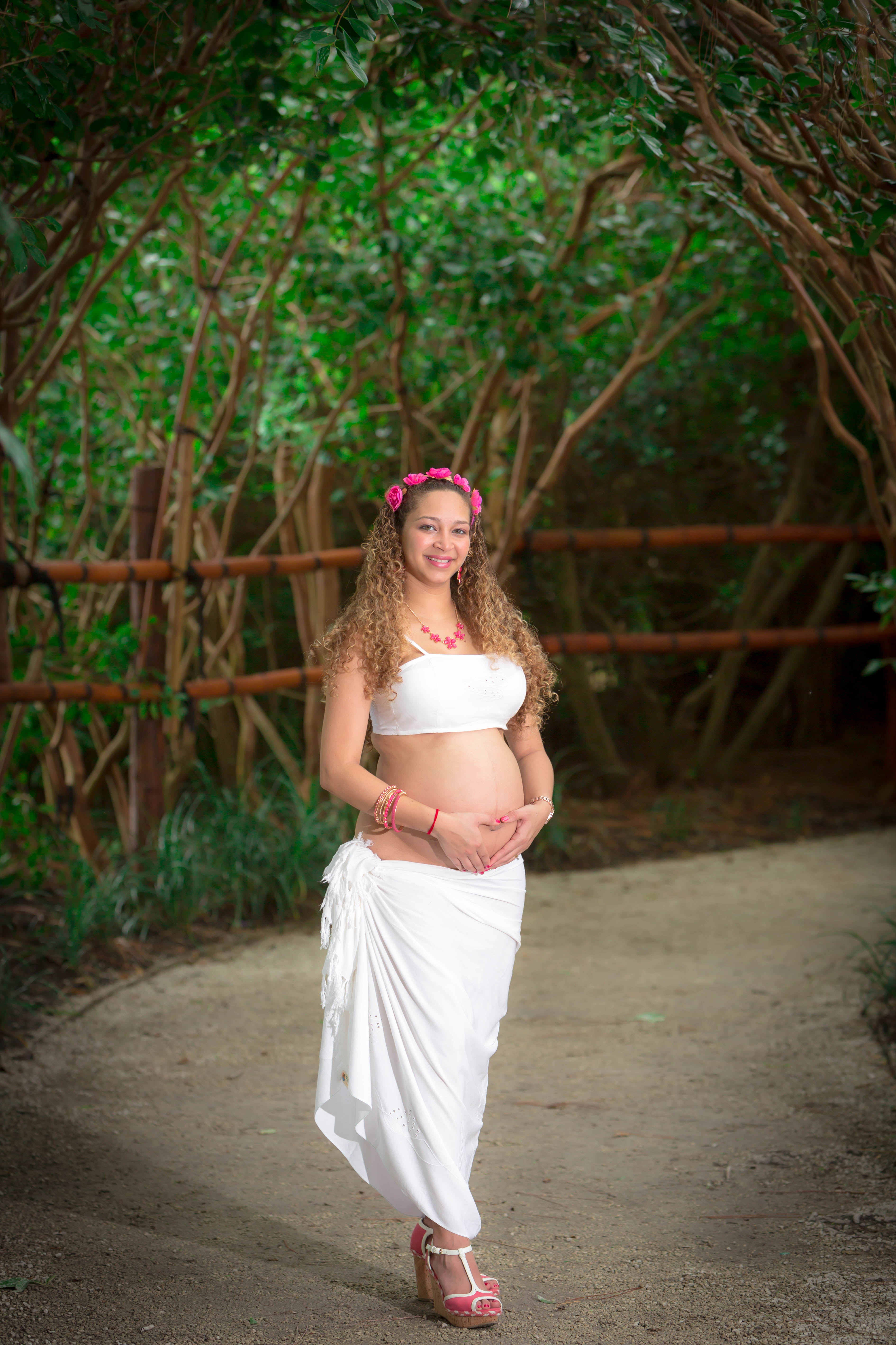 Best Professional Coral Springs Photographer Maternity portrait imageAlfredo Valentine Couture Bridal Photography Maternity Session at Morikami Japanese Gardens in Delray Beach, Florida
